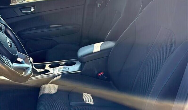 
								2019 Kia Optima LX Plus full									