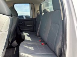 
										2017 RAM 1500 ST full									