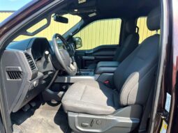 
										2019 Ford F-150 XLT Sport FX4 full									