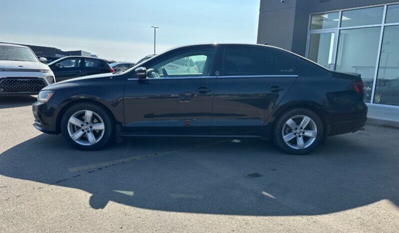 
								2017 Volkswagen Jetta 1.4T Wolfsburg Edition full									