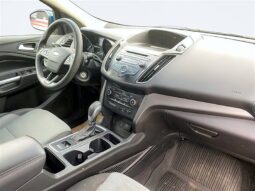 
										2018 Ford Escape SE full									