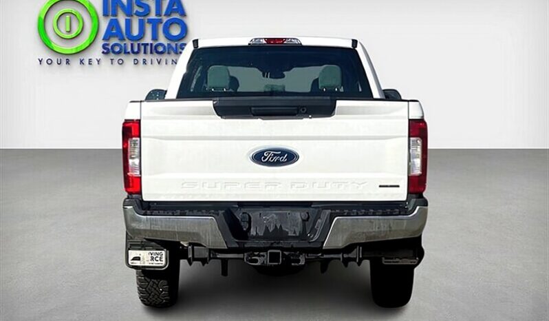 
								2019 Ford F-250 XLT FX4 full									