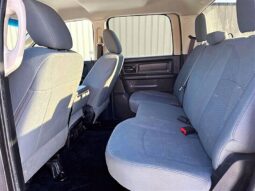 
										2017 RAM 1500 ST full									
