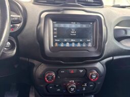 
										2018 Jeep Renegade Trailhawk full									
