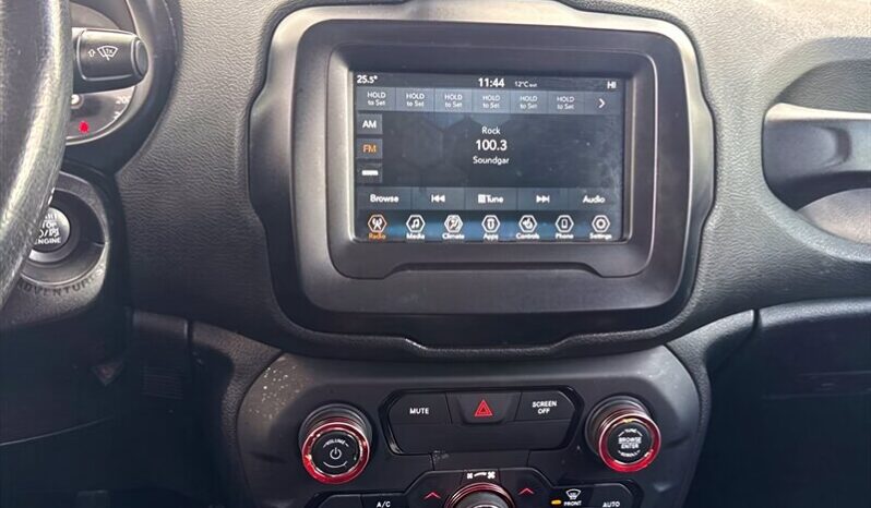 
								2018 Jeep Renegade Trailhawk full									
