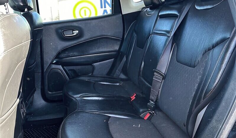 
								2019 Jeep Compass Altitude full									