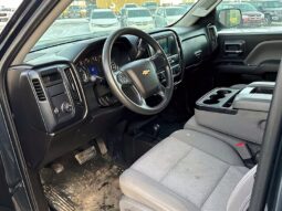 
										2018 Chevrolet Silverado 1500 LS full									