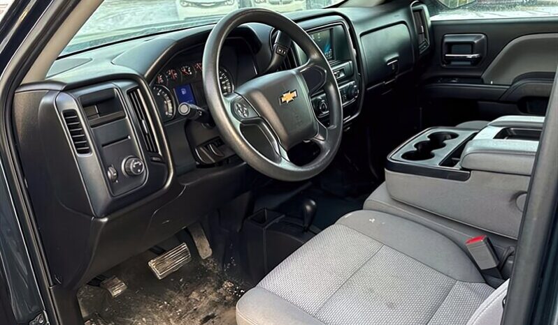 
								2018 Chevrolet Silverado 1500 LS full									
