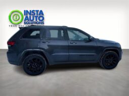 
										2019 Jeep Grand Cherokee Laredo 4WD full									
