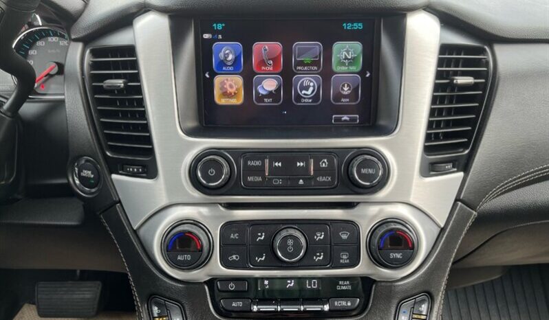 
								2020 GMC Yukon XL SLT full									