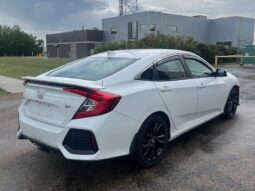 
										2019 Honda Civic Si full									