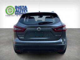 
										2020 Nissan Qashqai SV full									