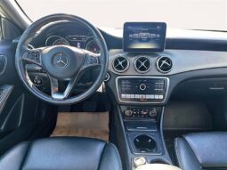 
										2019 Mercedes-Benz GLA-Class GLA 250 4MATIC full									