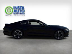 
										2016 Ford Mustang V6 Fastback full									