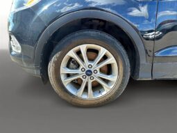 
										2018 Ford Escape SE full									