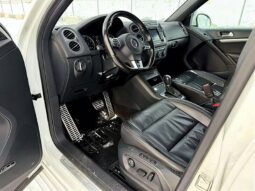 
										2017 Volkswagen Tiguan Highline 4Motion full									