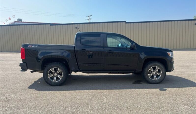 
								2016 Chevrolet Colorado Z71 full									