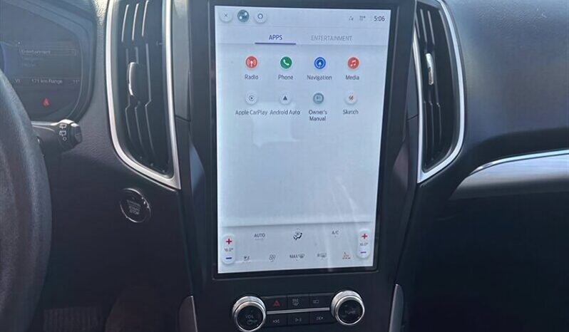 
								2022 Ford Edge SEL full									