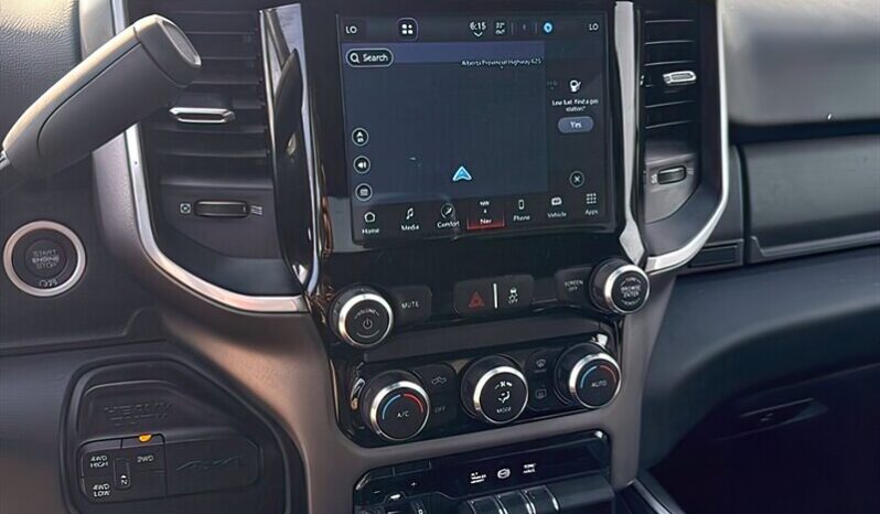 
								2023 RAM 3500 Big Horn Diesel Dually full									