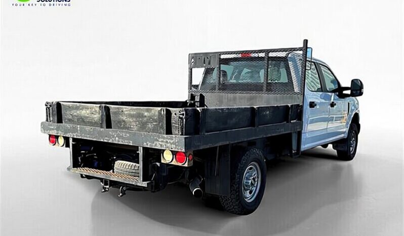 
								2020 Ford F-350 XLT full									