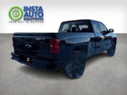 
										2018 Chevrolet Silverado 1500 Custom full									