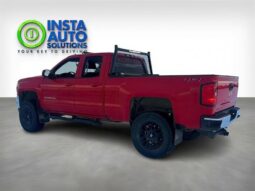 
										2018 Chevrolet Silverado 1500 LT full									