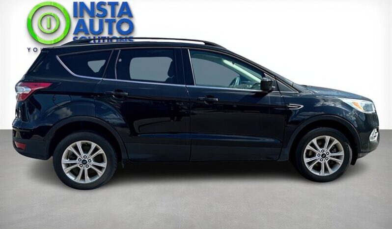 
								2018 Ford Escape SE full									