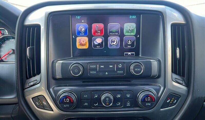
								2018 Chevrolet Silverado 1500 LT2 True North full									
