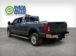 
										2019 Ford F-350 Super Duty XLT full									