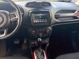 
										2018 Jeep Renegade Trailhawk full									