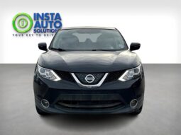
										2018 Nissan Qashqai SV full									