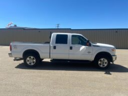 
										2016 Ford F-250 Super Duty XLT Diesel full									