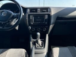 
										2017 Volkswagen Jetta 1.4T Wolfsburg Edition full									