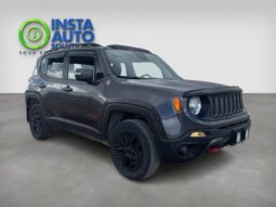 
										2018 Jeep Renegade Trailhawk full									