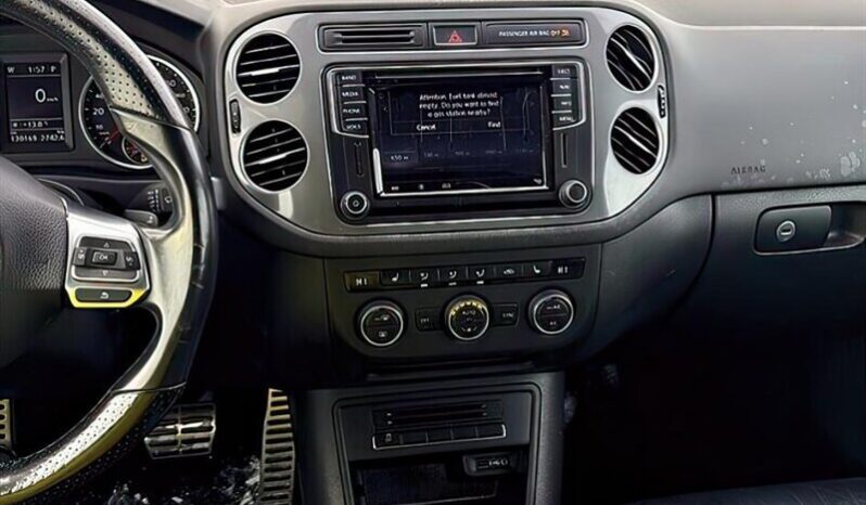 
								2017 Volkswagen Tiguan Highline 4Motion full									