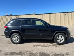 
										2018 Jeep Grand Cherokee Laredo full									