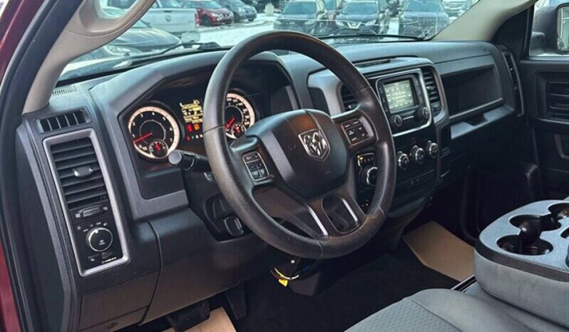 
								2017 RAM 1500 Express full									