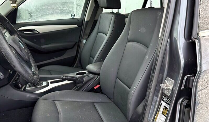 
								2015 BMW X1 xDrive28i full									