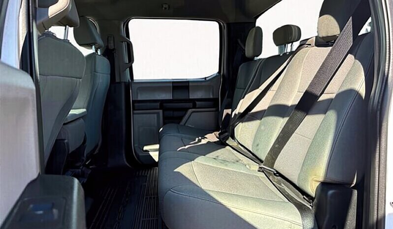 
								2020 Ford F-350 XLT full									