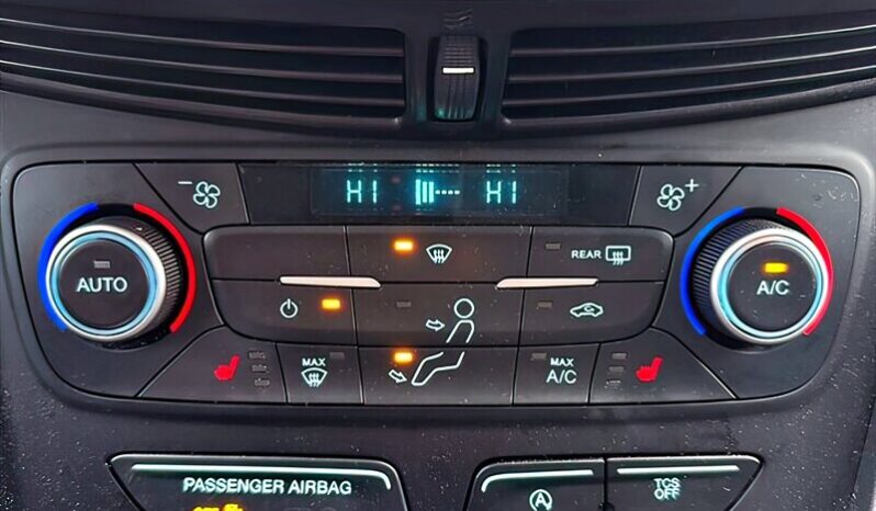 
								2019 Ford Escape SEL full									