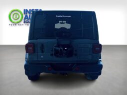 
										2019 Jeep Wrangler Sahara full									