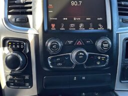 
										2015 RAM 1500 Big Horn full									