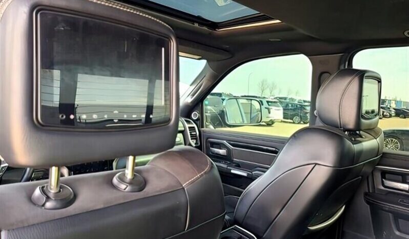 
								2019 RAM 2500 Laramie Sport Lifted Diesel full									