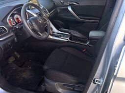 
										2020 Mitsubishi Eclipse Cross ES full									