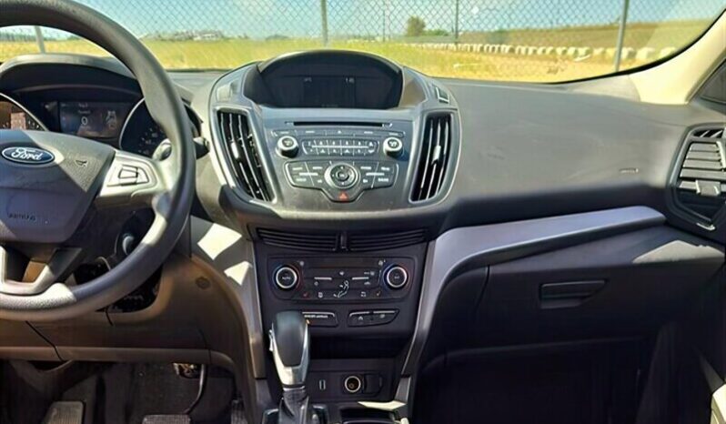 
								2018 Ford Escape SE full									