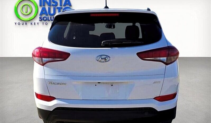 
								2017 Hyundai TUCSON 2.0L Premium full									