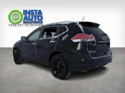 
										2016 Nissan Rogue SV Moonroof full									