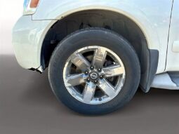 
										2013 Nissan Armada Platinum full									