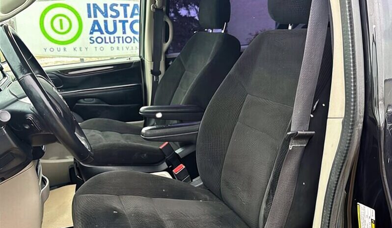 
								2016 Dodge Grand Caravan Canada Value Package full									