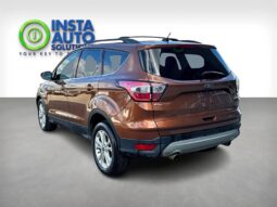 
										2017 Ford Escape SE full									